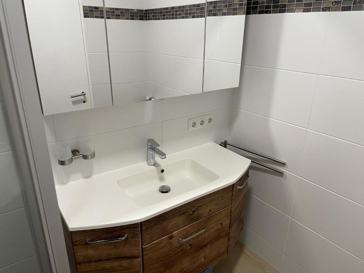 Exzellentes Apartment Mit Toller Aussicht! Linz Kültér fotó
