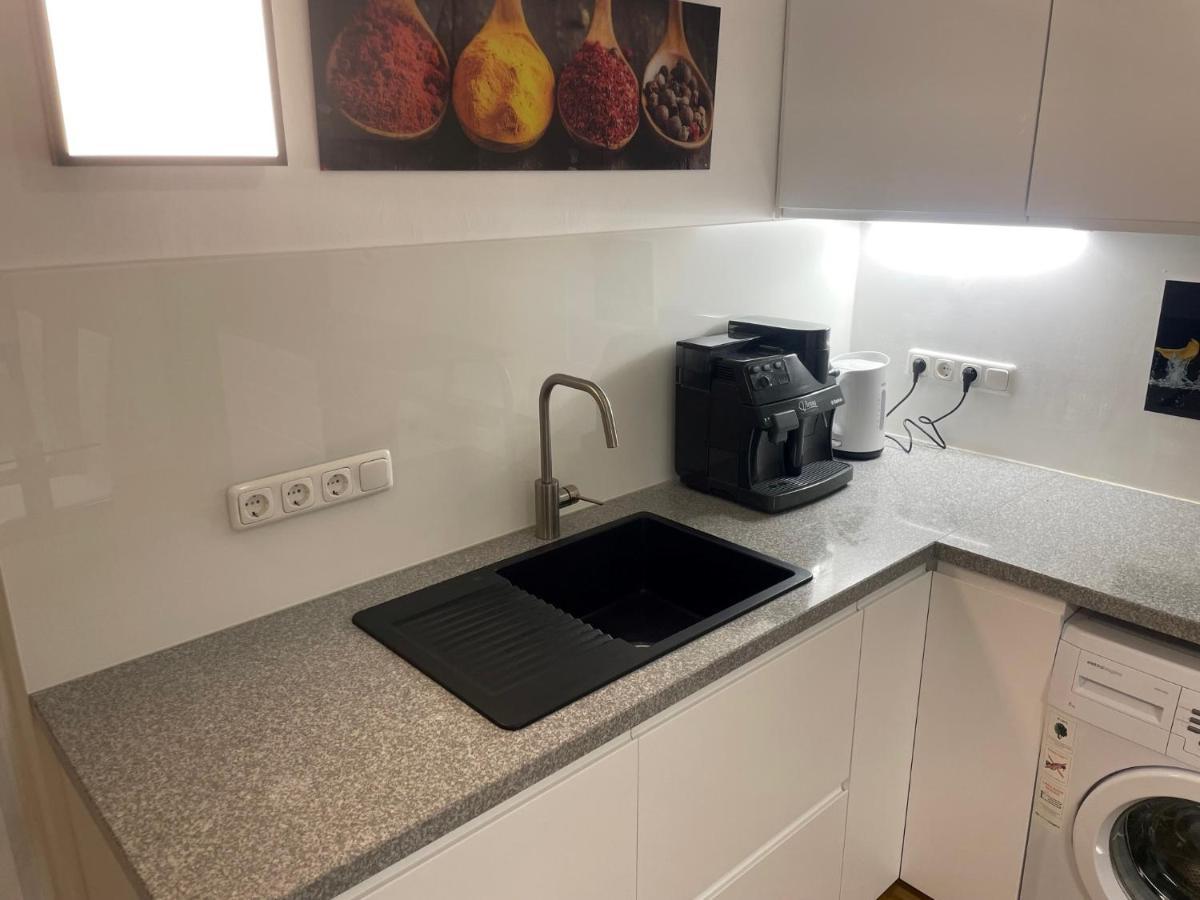 Exzellentes Apartment Mit Toller Aussicht! Linz Kültér fotó